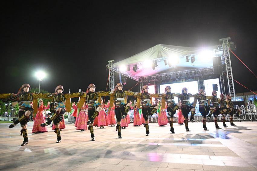 Zeybekler Buluşması ve Kahramanlık Konserine büyük ilgi