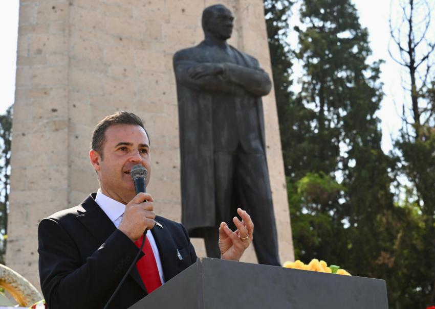 Akın: “Atatürk’ü anmak ve anlamak hepimizin boynunun borcu”