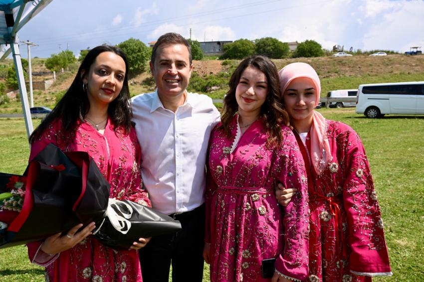 Akın, hafta sonu mesaisini köy hayırlarına ayırdı