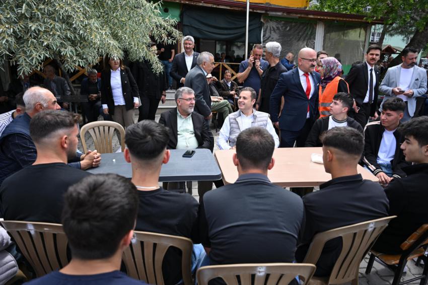 Akın, hafta sonu mesaisini köy hayırlarına ayırdı