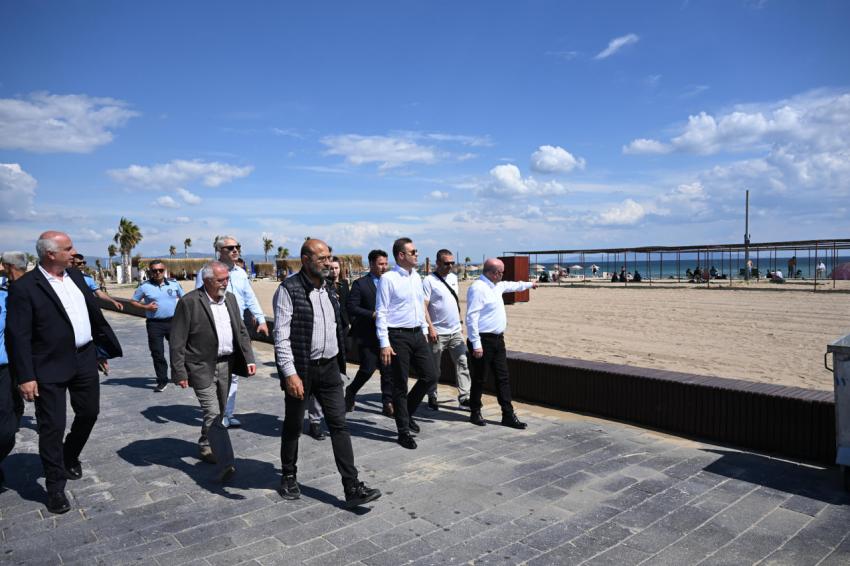 Başkan Akın, halkın plajlarına sahip çıkıyor