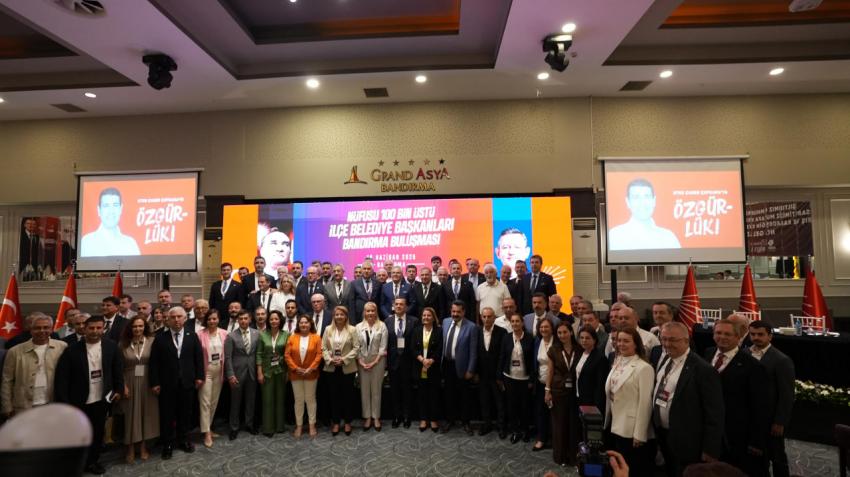 CHP’den Balıkesir’e özel ilgi: Üst düzey yöneticiler ve belediye başkanlarından büyük buluşma