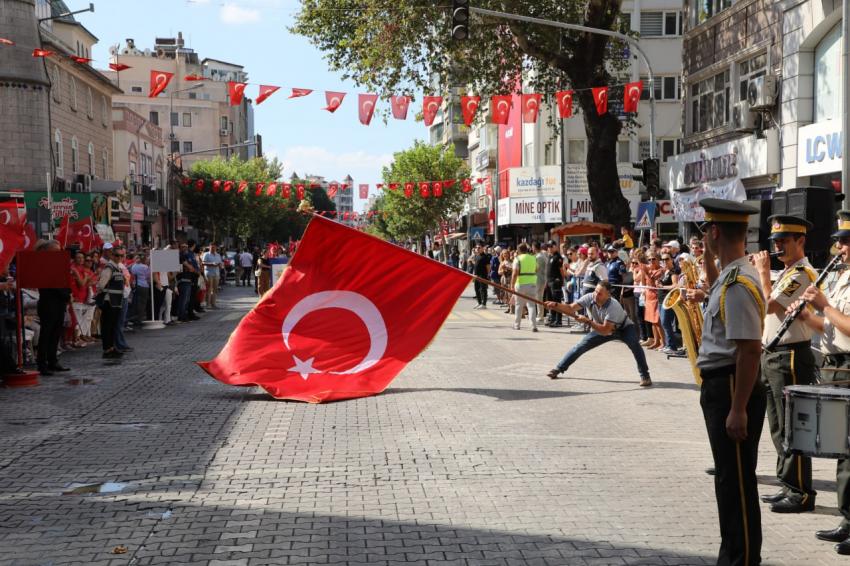  Edremit’in 103. Kurtuluş Coşkusu