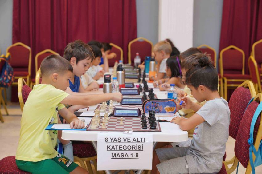 Ayvalık Belediyesi’nden Kış Kursları Başlıyor…