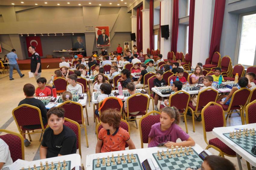 Ayvalık Belediyesi’nden Kış Kursları Başlıyor…