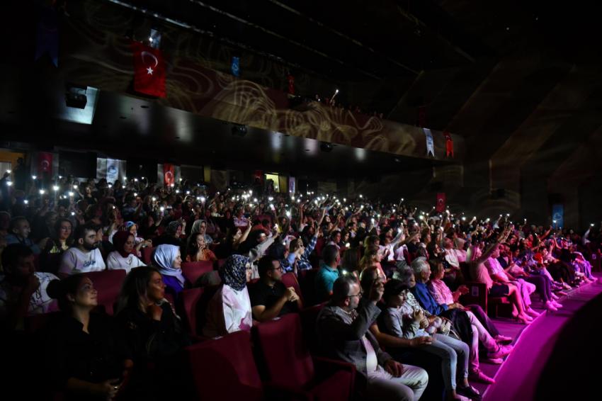 Kültür ve sanatın kalbi Avlu’da atıyor