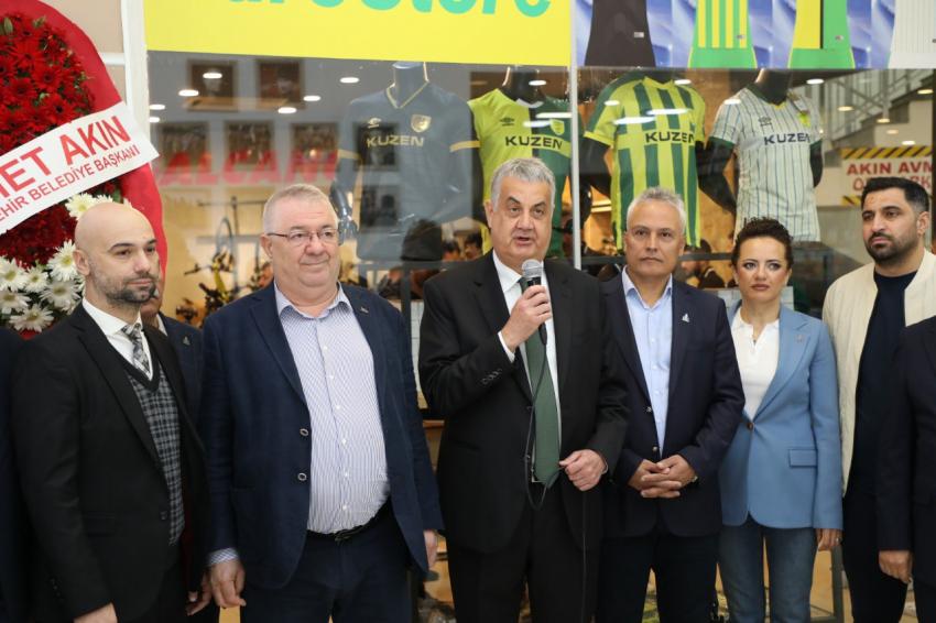 Edremitspor Taraftar Mağazası “EdroStore” hizmete açıldı