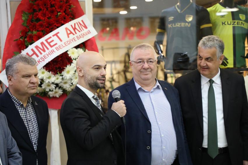 Edremitspor Taraftar Mağazası “EdroStore” hizmete açıldı