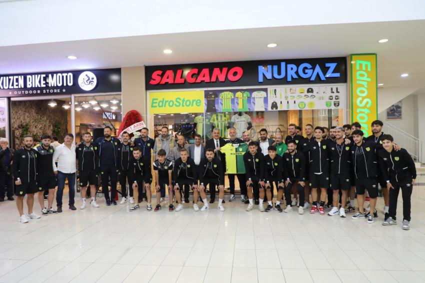 Edremitspor Taraftar Mağazası “EdroStore” hizmete açıldı