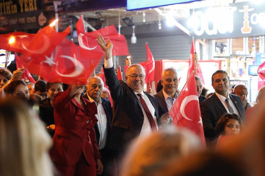 Edremit’te Cumhuriyet bayramı büyük bir coşkuyla kutlanacak