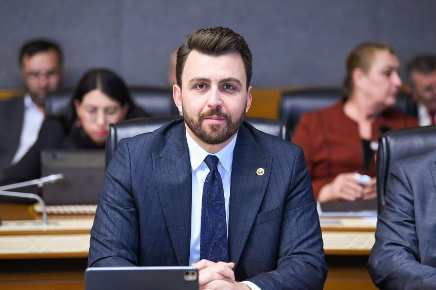 AK Parti Balıkesir Milletvekilimiz Sayın Ali Taylan ÖZTAYLAN’ın 29 Ekim Cumhuriyet Bayramı Kutlama Mesajı