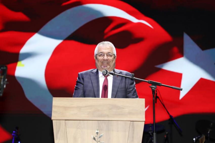 Edremit'te Cumhuriyet coşkusu