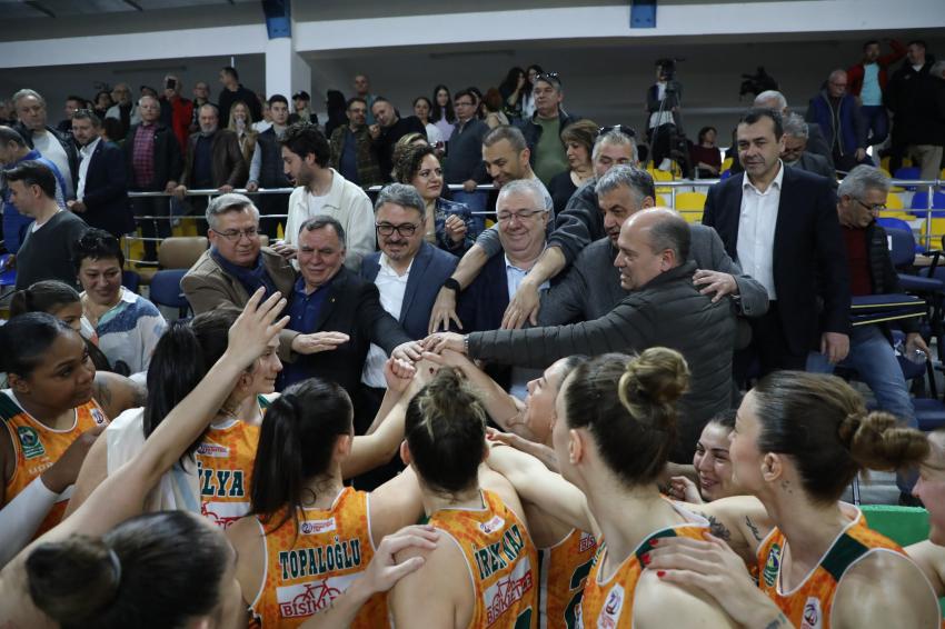 Ferhatoğlu Edremit Belediyesi Gürespor, 25 yıl sonra Süper Lig’de!