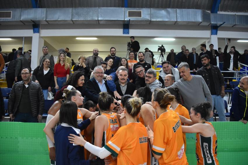 Gürespor, şampiyonluk yolunda namağlup ilerliyor