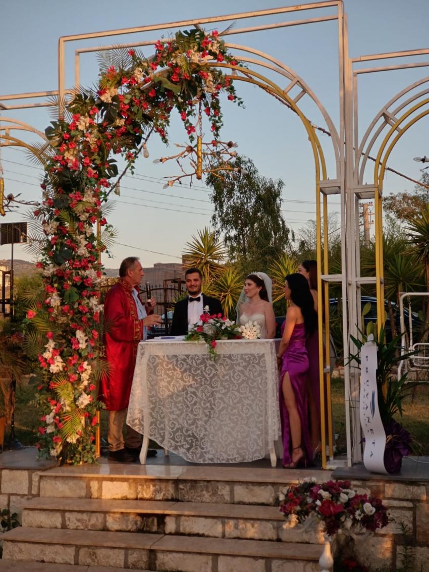 OKUL ARKADAŞLIĞINDAN HAYAT ARKADAŞLIĞINA