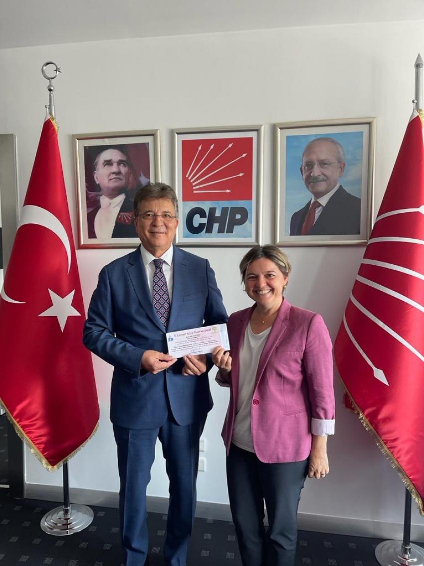 BAŞKAN ARSLAN’DAN LIDERLERE KITAP FUARI DAVETI