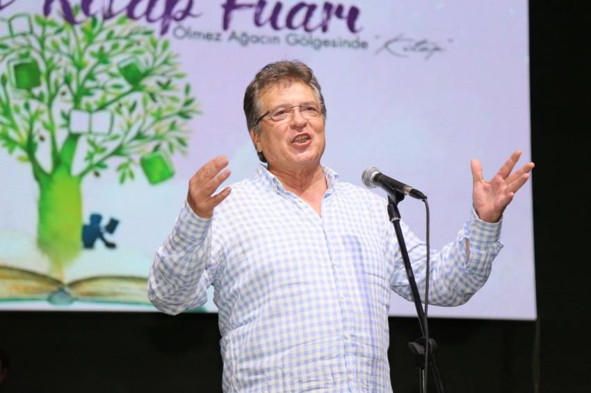 5. EDREMIT KITAP FUARI SONA ERDI