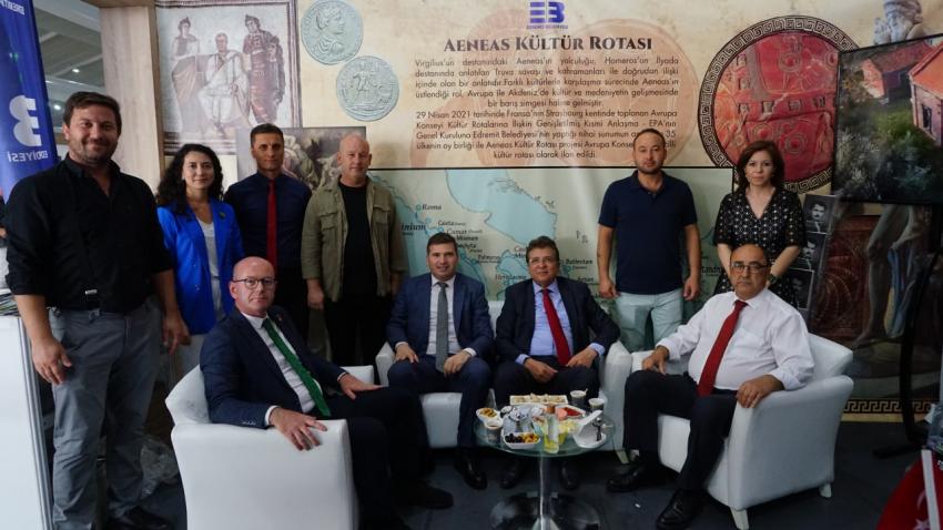 EDREMİT İSTANBUL’DA İLGİ ODAĞI OLDU