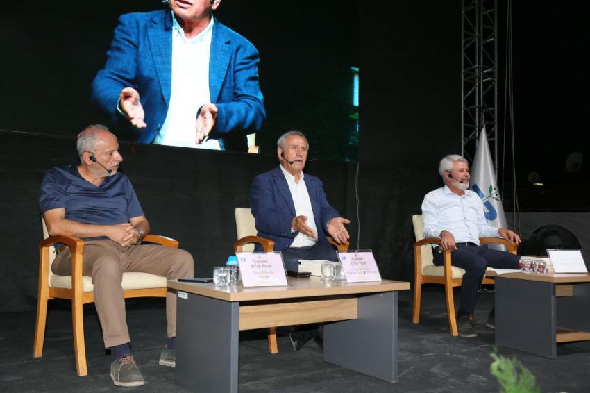 EDREMIT KITAP FUARI’NDA ALTINCI GÜN GERIDE KALDI