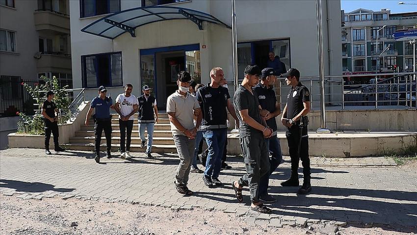 BAKAN SOYLU, BU YIL 132 BIN 430 KAÇAK GÖÇMENIN YAKALANDIĞINI AÇIKLADI