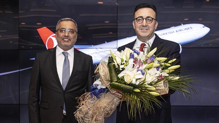 THY'DE DEVIR TESLIM TÖRENI YAPILDI