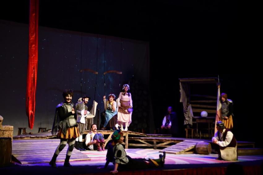 ‘TINGIR MINGIR ÜLKE’ ÇOCUKLARLA BULUŞTU