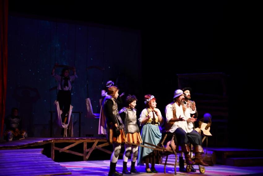 ‘TINGIR MINGIR ÜLKE’ ÇOCUKLARLA BULUŞTU