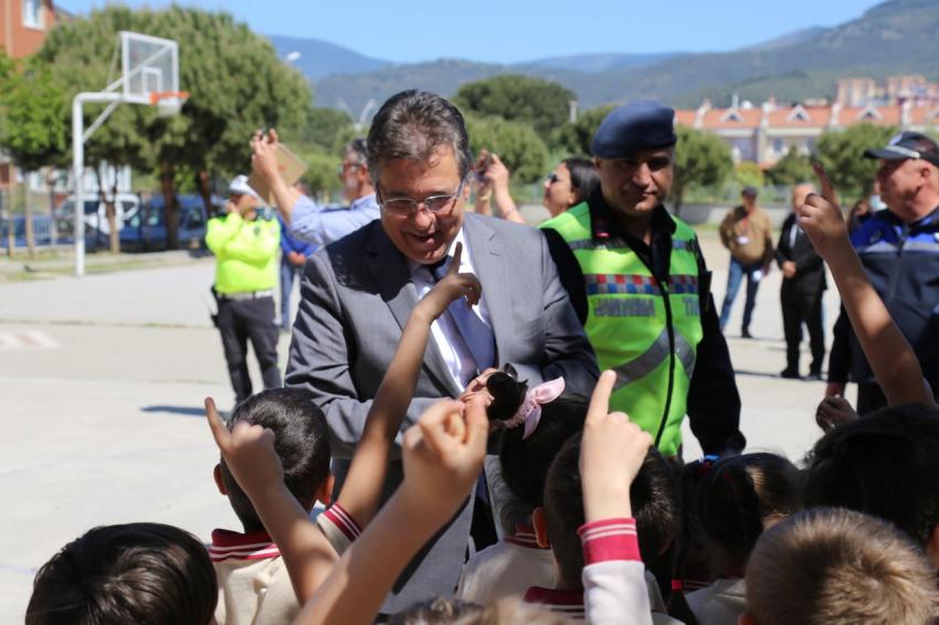 EDREMIT’TE TRAFIK HAFTASI KUTLANDI