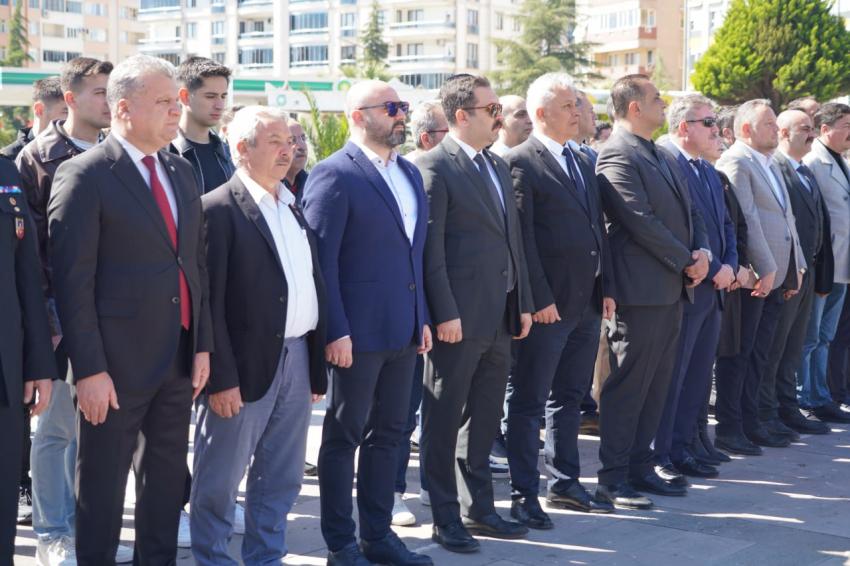 ULU ÖNDER ATATÜRK'ÜN EDREMİT'E GELİŞİNİN 91. YILI COŞKUYLA KUTLANDI