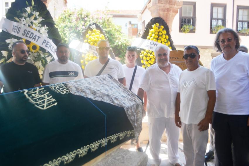 AYVALIK’IN KÖKLÜ AİLELERİNDEN ARMAN AİLESİ’NİN HÜZÜNLÜ GÜNÜ