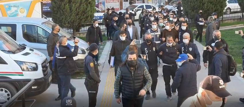 POLİS KATİLLERİ ADLİYE'DE