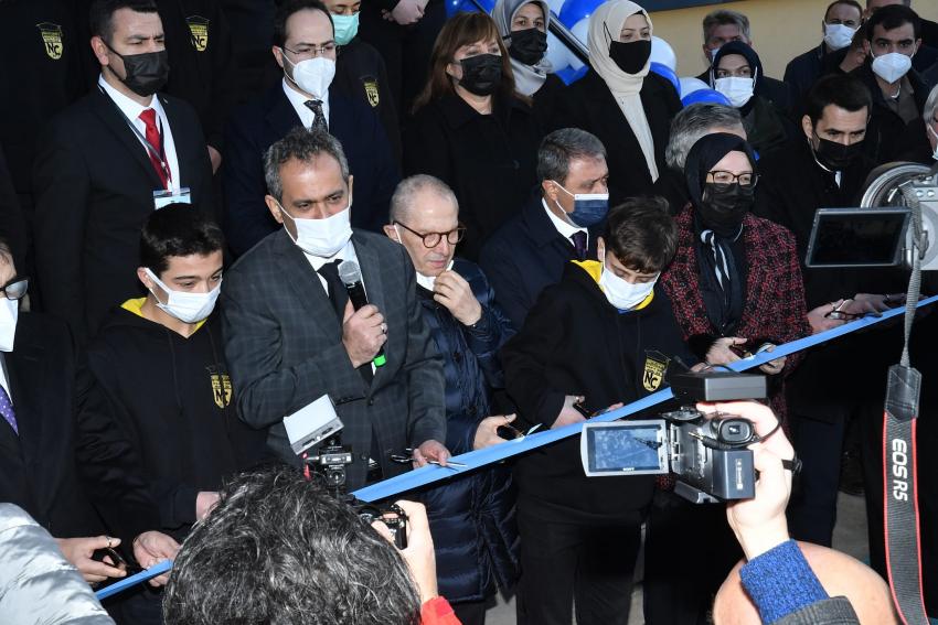 TÜRKIYE’NIN İLK MADEN LISESI BALIKESIR’DE AÇILDI