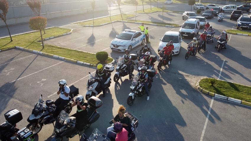 ÖZLEM URAL AYSIMA'YA BIR NEFESTE SEN OL KONVOYU DÜZENLEDI