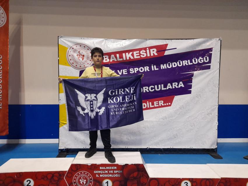 BALIKESİR’İN GÜREŞ ŞAMPİYONU GİRNE KOLEJİ