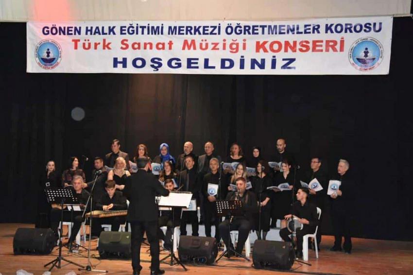 BALIKESİR'DE TÜRK MÜZİĞİ RÜZGÂRI ESİYOR