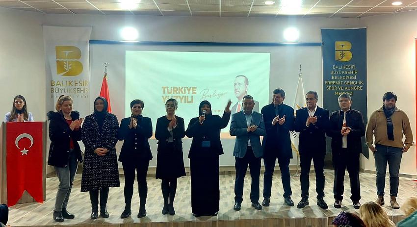 EDREMIT’TE ‘TÜRKIYE YÜZYILI’ KONFERANSI