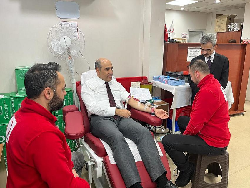 CHP’LI ŞAHIN, BALIKESIR HALKINI KAN VERMEYE DAVET ETTI