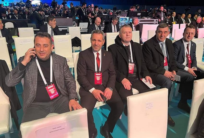 EDREMİT AK PARTİ TAM KADRO CUMHURBAŞKANININ YANINDA