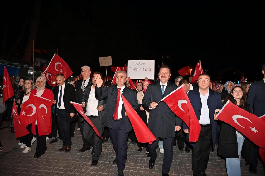 AK KADROLARA BÜYÜK TEVECCÜH