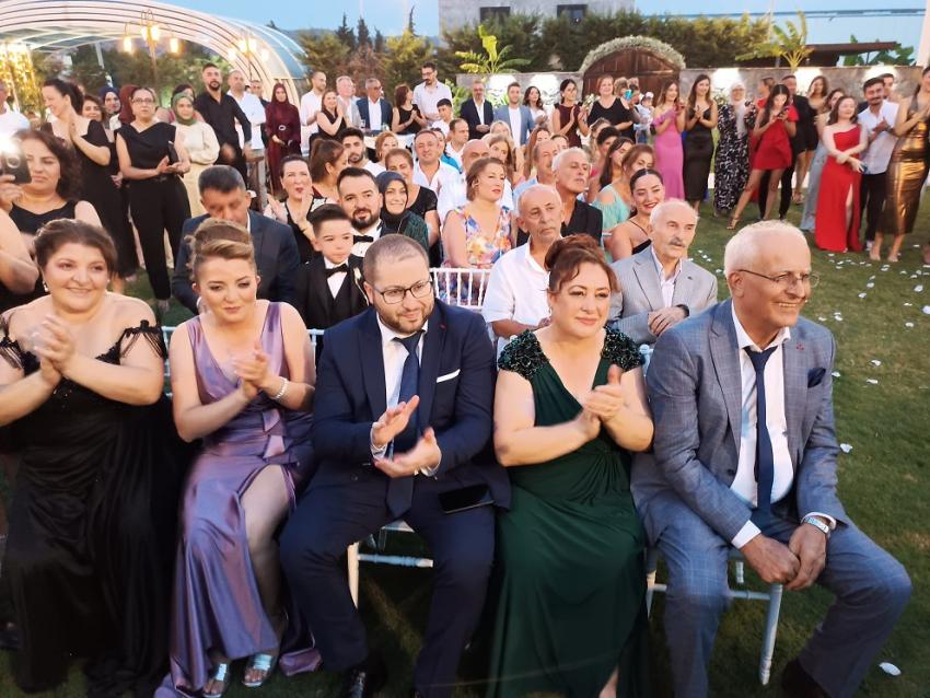 YANAR VE ÇAKIR AİLELERİNİN MUTLU GÜNÜ