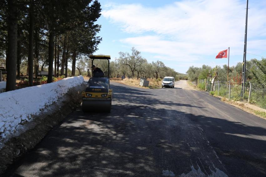 EDREMIT’TE ASFALTLAMA TAM HIZ DEVAM EDIYOR