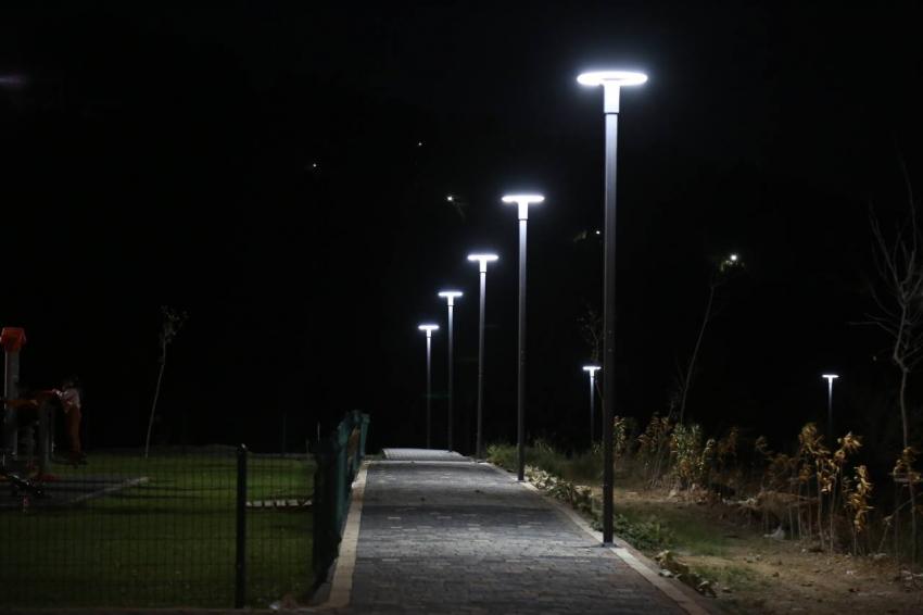 EDREMİT’TE 400 METRE YÜRÜYÜŞ YOLU YAPILDI