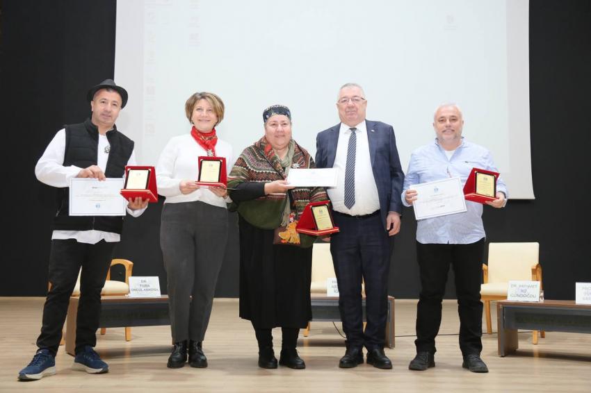 ZEYTİN HASAT SONU “MECİ ŞENLİĞİ” COŞKUYLA KUTLANDI