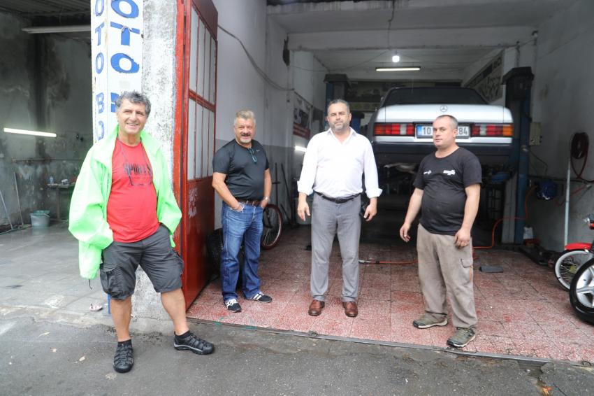 BURHANİYE BELEDİYESİ YAĞMUR EKİBİ İŞ BAŞINDA